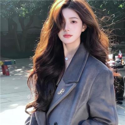 甜蜜艾玛，亲爱柏贝